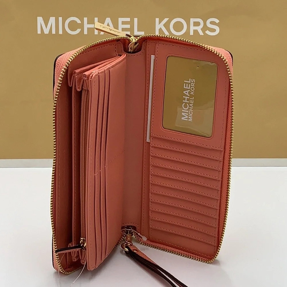 MICHAEL KORS Jet Set Travel Large Travel Continental Leather Color: SHERBERT